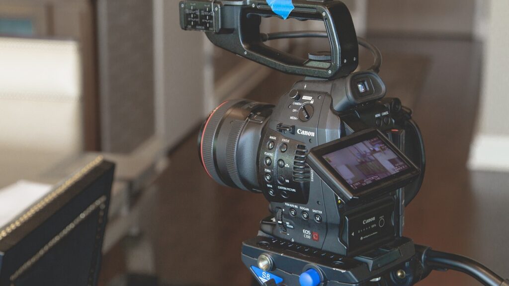 Benefits of Hiring a Video Production Studio